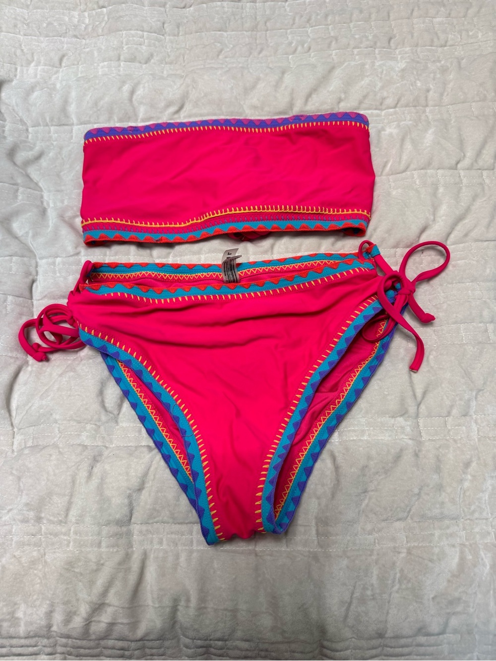 Women’s Hot Pink Bandeau Bikini with Contrast Trim